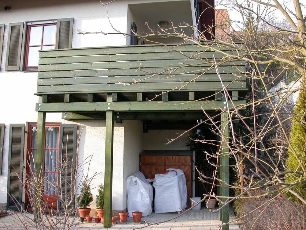 Holzbalkon-Beispiel